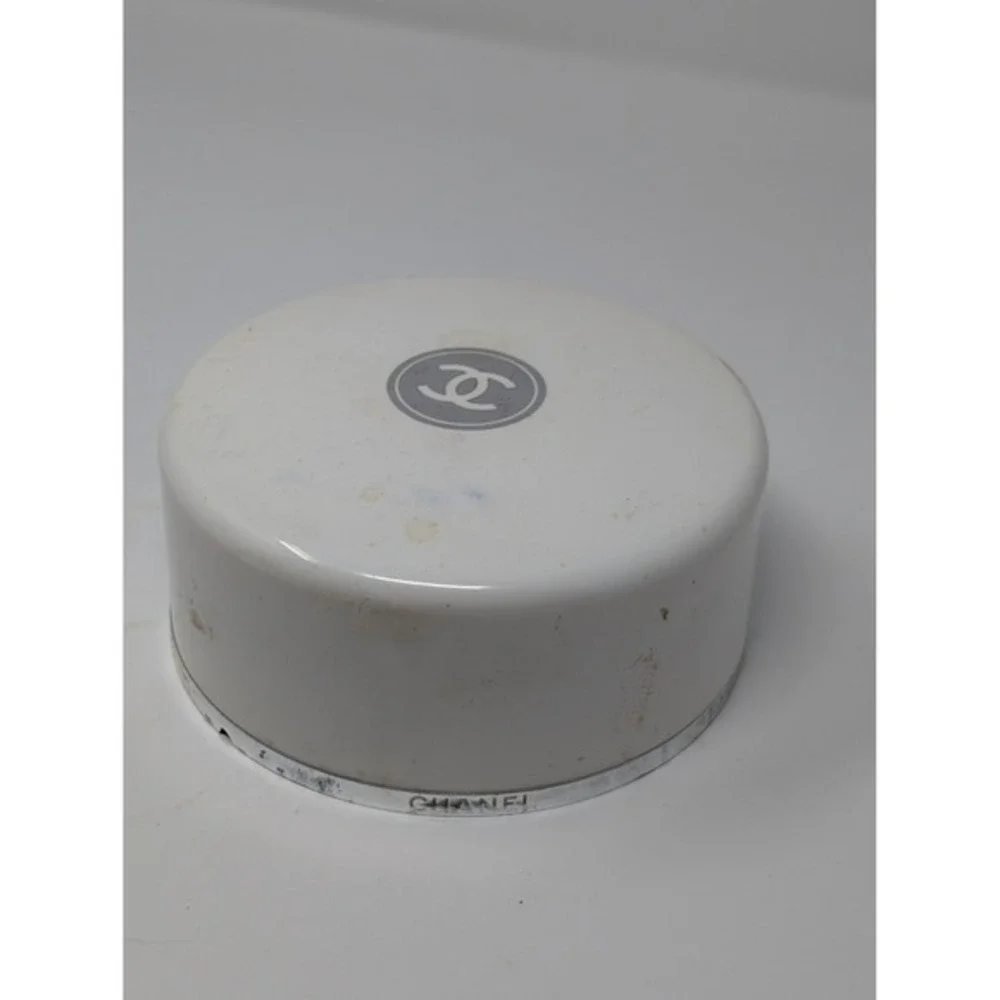 Vintage‎ Chanel White Bath Powder Compact Case Puff and Powder